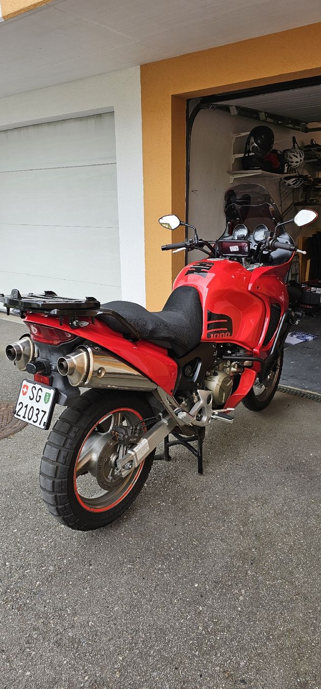 Enduro: Honda XL1000V Varadero – Usato da Sennwald venduto da thomasg79 2