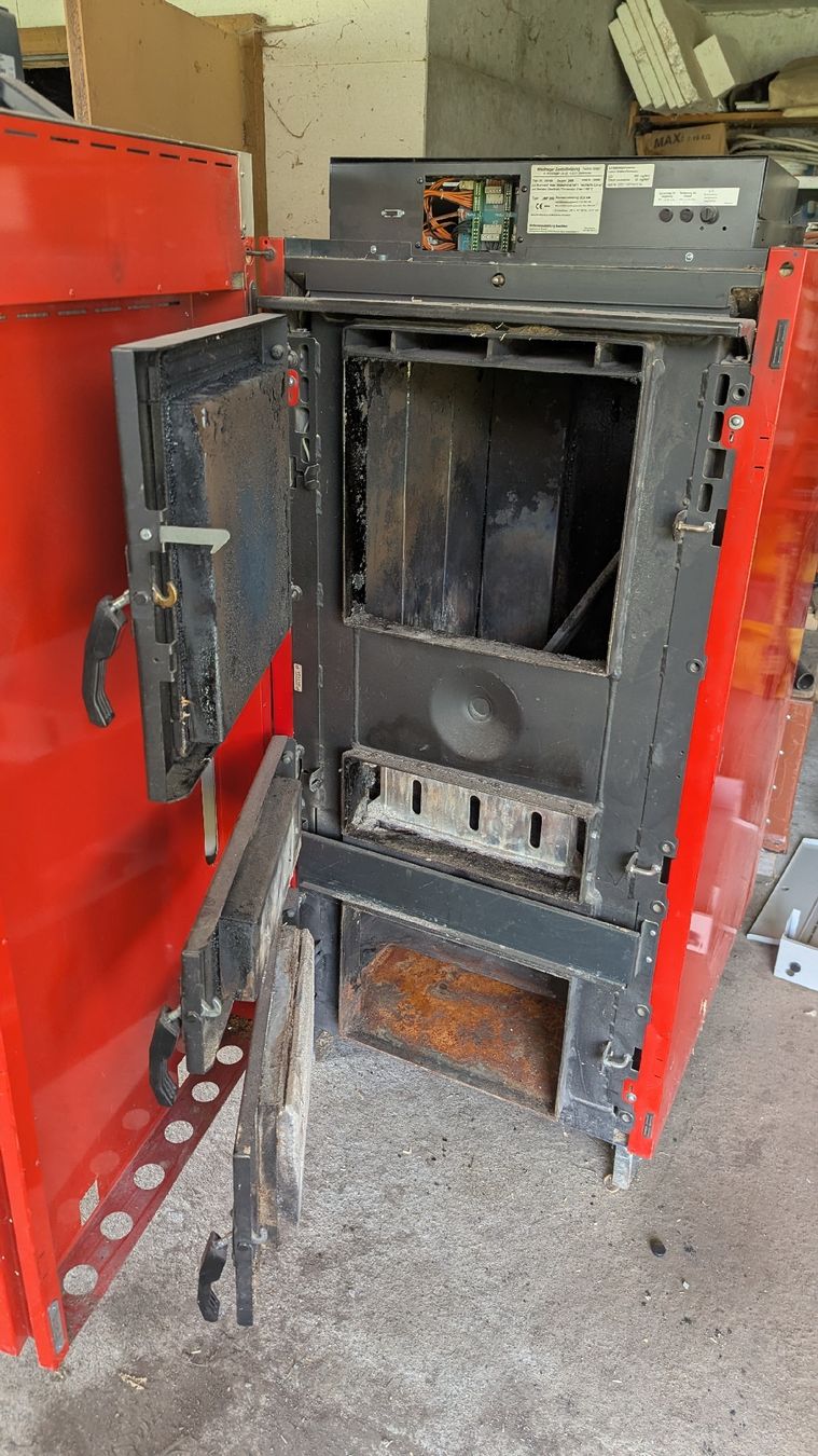 Windhager Radiatori: Holz Heizung, defekt – Difettoso da Frutigen venduto da plasmalyse 2