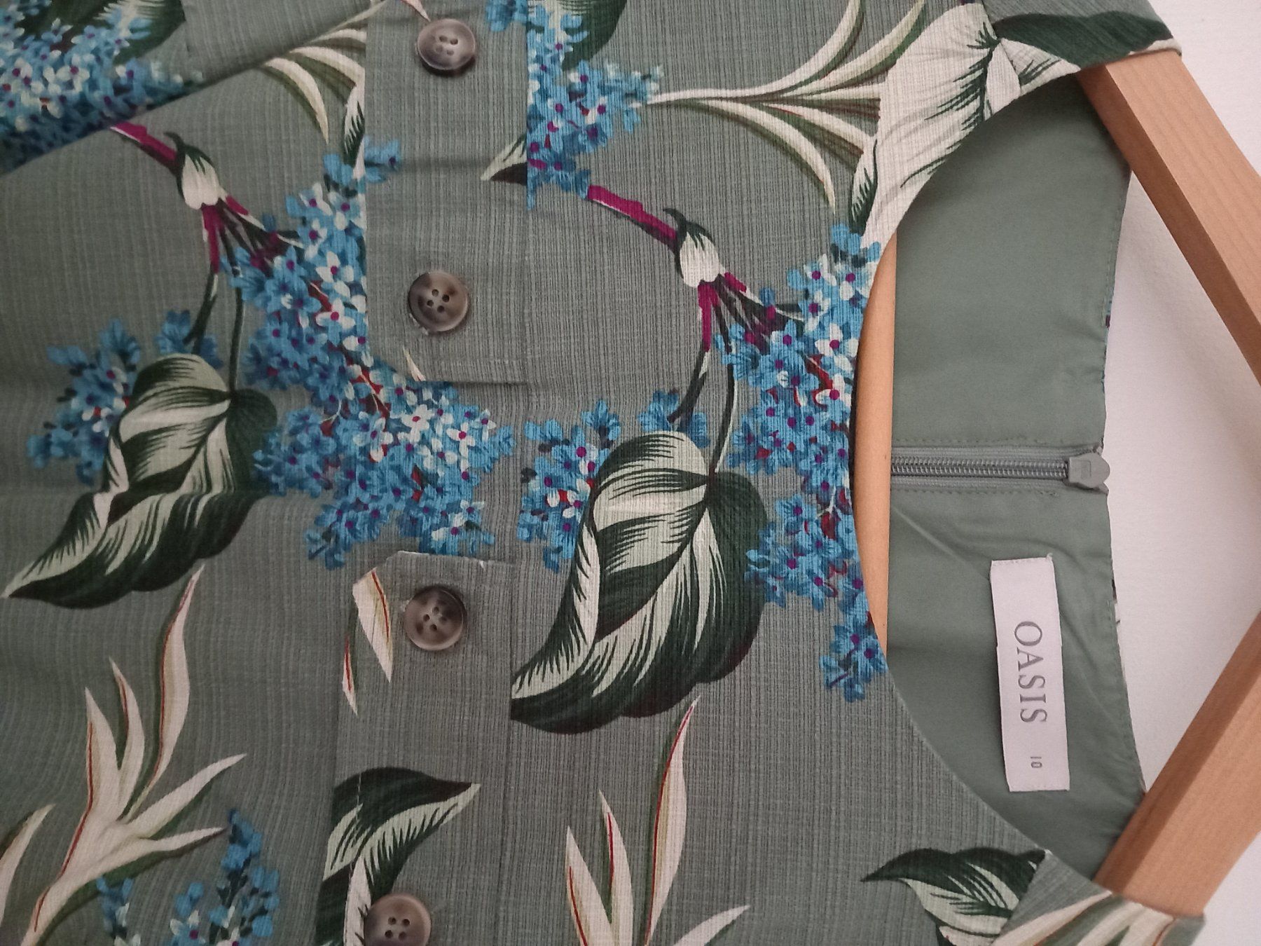 Vestiti: Robe Oasis t. 10 UK – Nuovo (secondo la descrizione) da Lausanne venduto da jess090 1