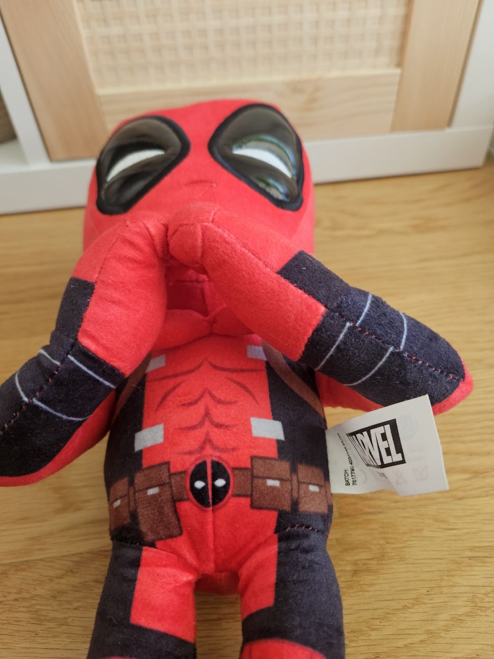 Marvel Giocattoli: Peluche Deadpool Marvel, neuve – Nuovo e nell'imballaggio originale da Morges venduto da Mlle_Croft_91 2
