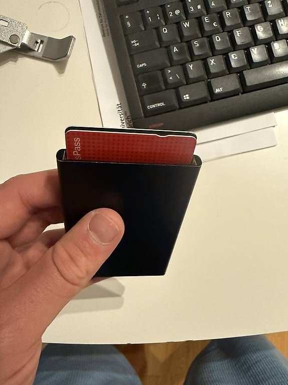 Wandhalterungen: Kartenhalterung protect  – Gebraucht aus Thalwil von sev_h9zv 2