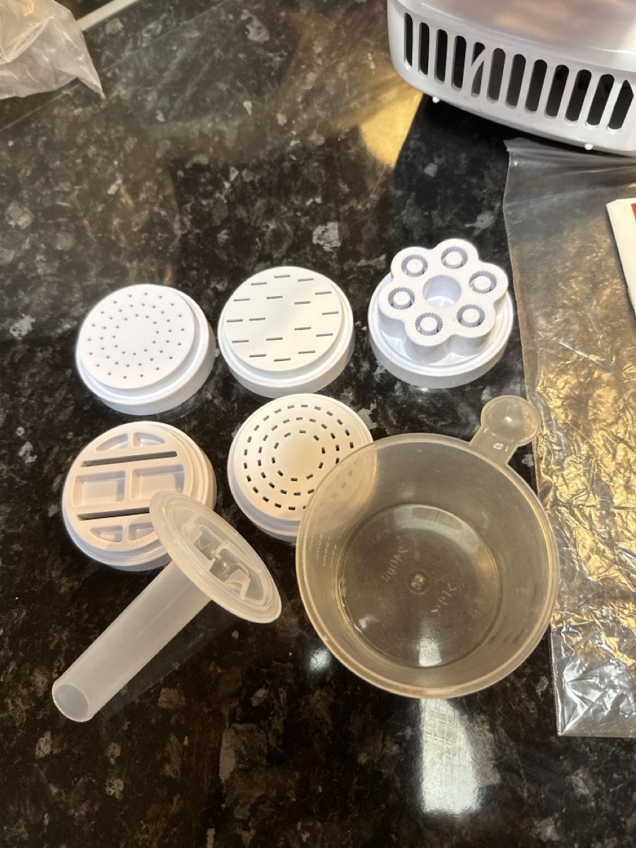 Elettrodomestici da cucina: Ronco Pasta Maker Instructions & Recipes Box – Nuovo (secondo la descrizione) da Neirivue venduto da naz_z28w 4