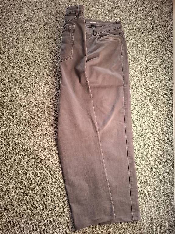 Pantaloni: H&M Hose grau Skinny Fit – Usato da Niederuzwil venduto da Liberatopixel 3