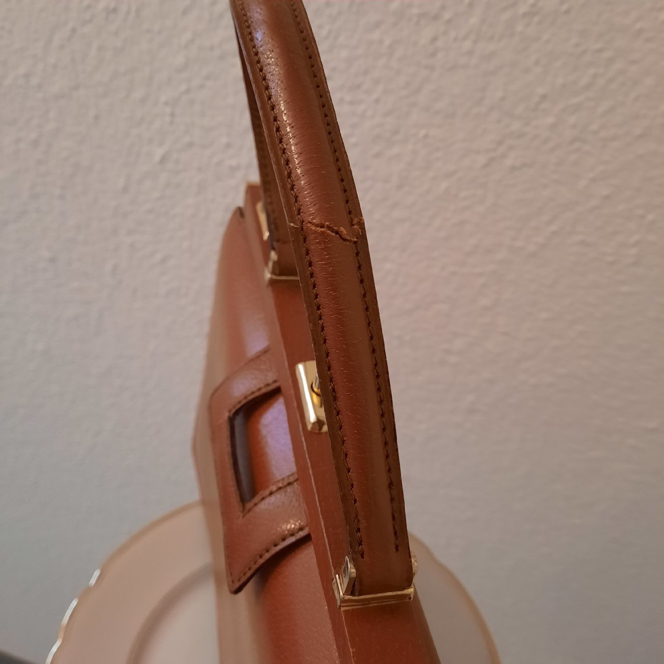 Borse da donna: SCHÖNE VINTAGE LEDERTASCHE. – Usato da Hinwil venduto da Wuschi40 2
