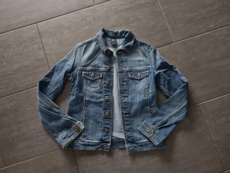 Mädchen Jeansjacke blau gr.12 jahre
