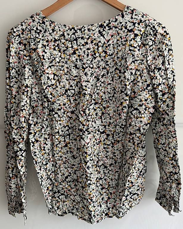 Camicette: Tom Tailor Bluse mit Blumenmuster, Grösse 34 – Usato da Ehrendingen venduto da ErikaKrisztina 1