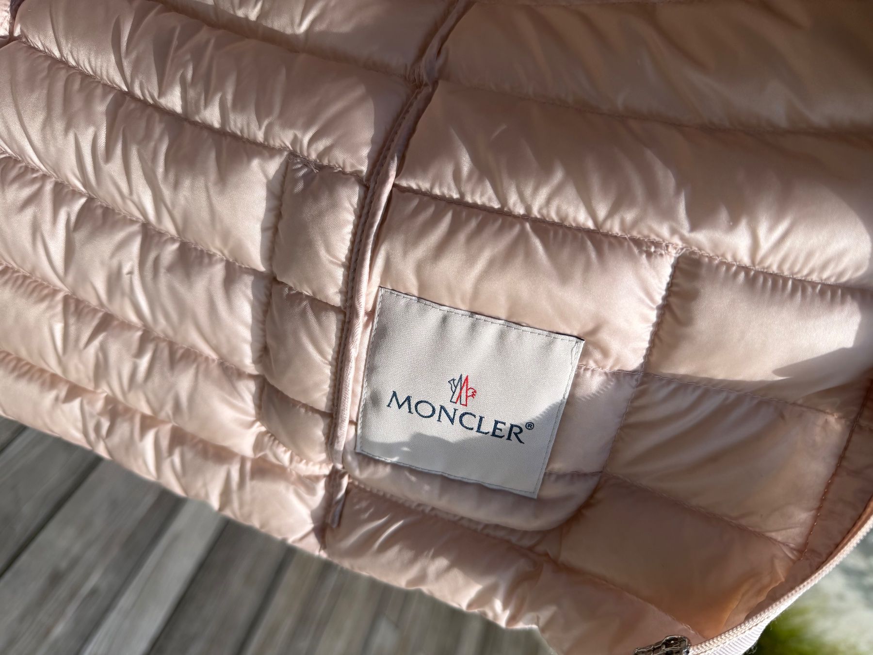 Moncler Giacche: Moncler Daunenjacke – Nuovo (secondo la descrizione) da Männedorf venduto da Stanleygreen 4