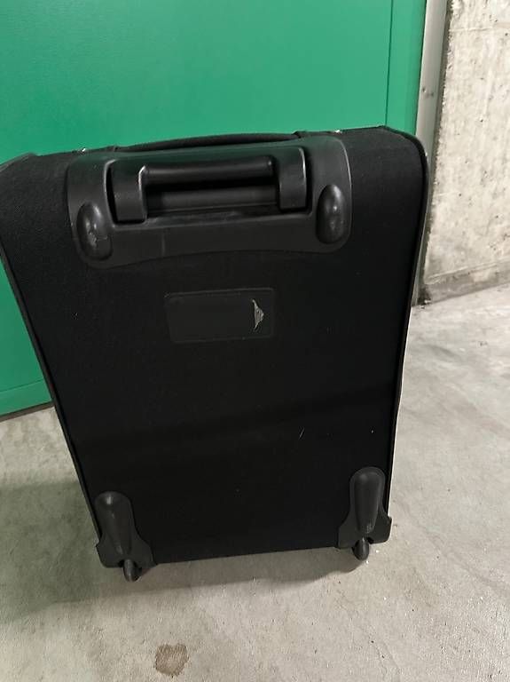 Valises de voyage: Roll Koffer – D'occasion à Köniz par Bergkristall9 4