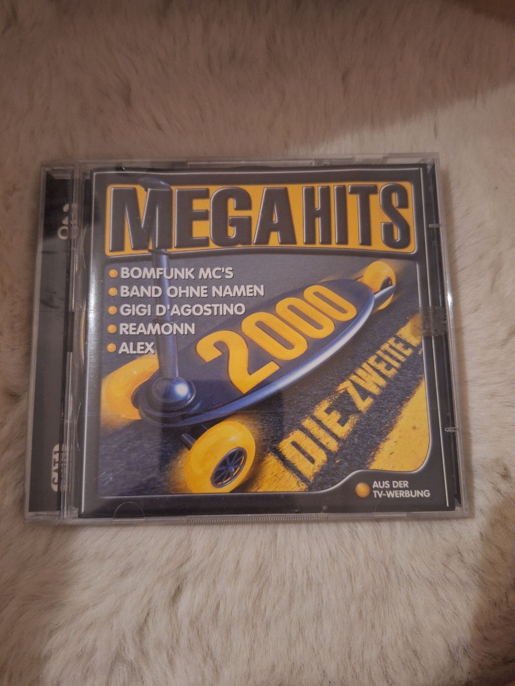 CD: CD Mega Hits 2000 – Usato da Wanzwil venduto da chlinih93