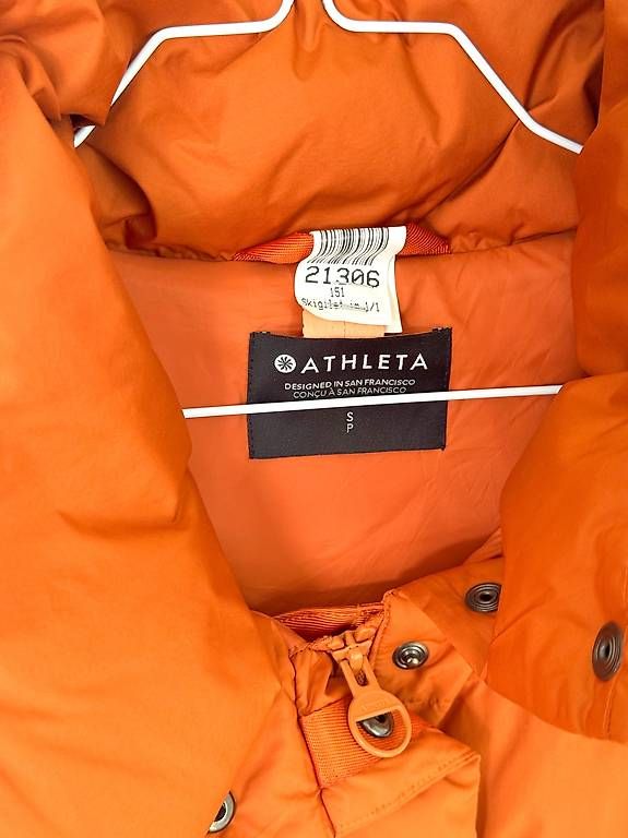 Gilet & Giacche senza maniche: Athleta Weste orange Gr. 36/38 neuwertig – Usato da Biberstein venduto da evolution89 1