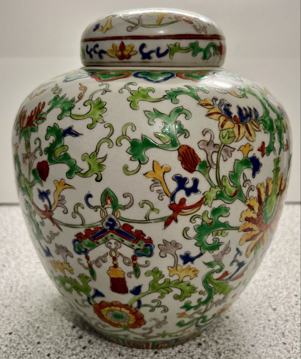 Pentole: Handbemalter Chinesischen Wucai - Topf mit Deckel – Usato da Hunzenschwil venduto da Madachica