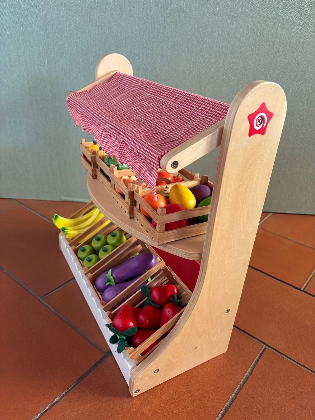 Autres événements d'entreprise et fêtes: Marktstand aus Holz – D'occasion à Beromünster par Uelibard 2