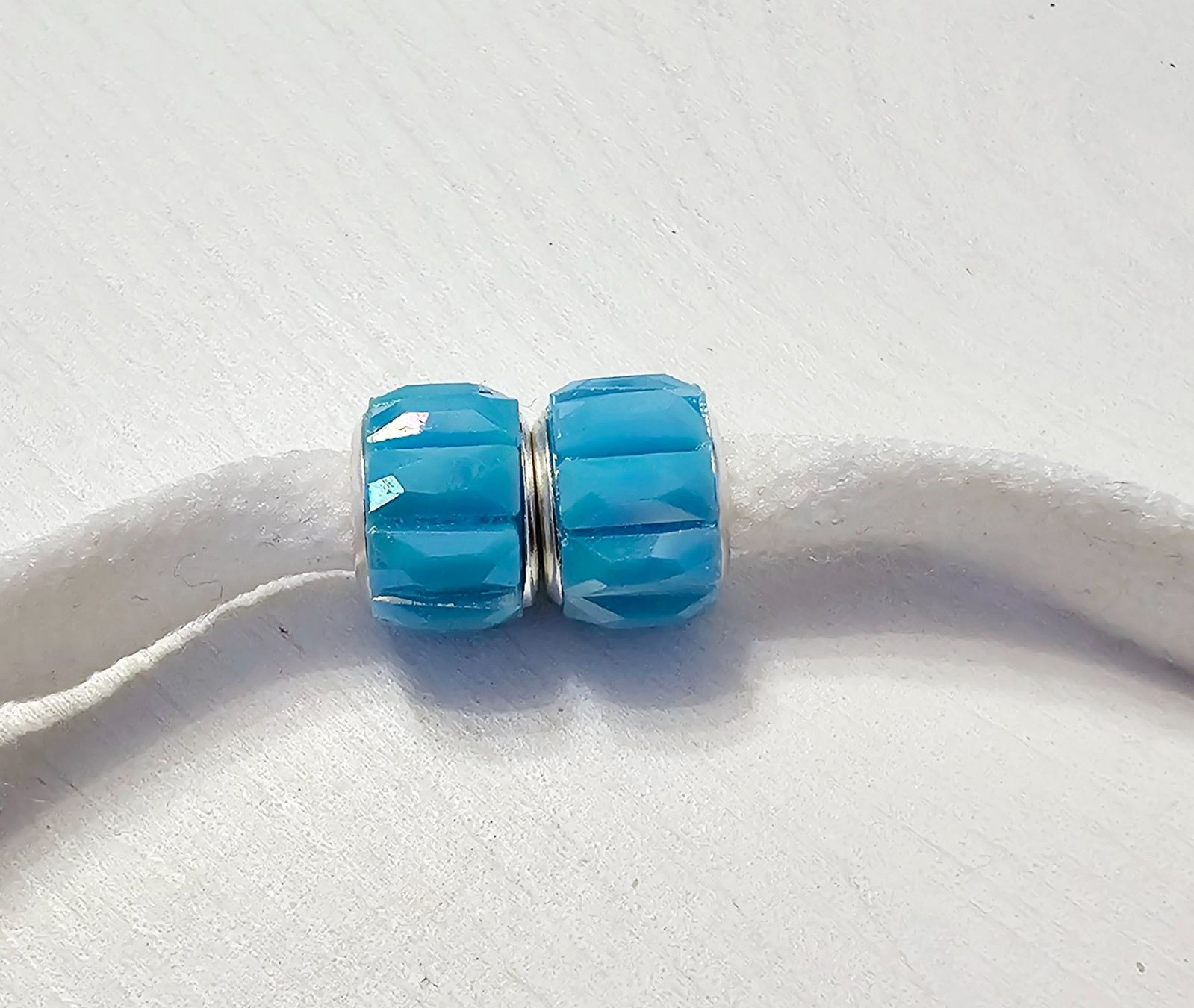 Perle (finte): Neu! 2x Lochperlen Charm zum Basteln – Nuovo e nell'imballaggio originale da Füllinsdorf venduto da Sunnebliemli7