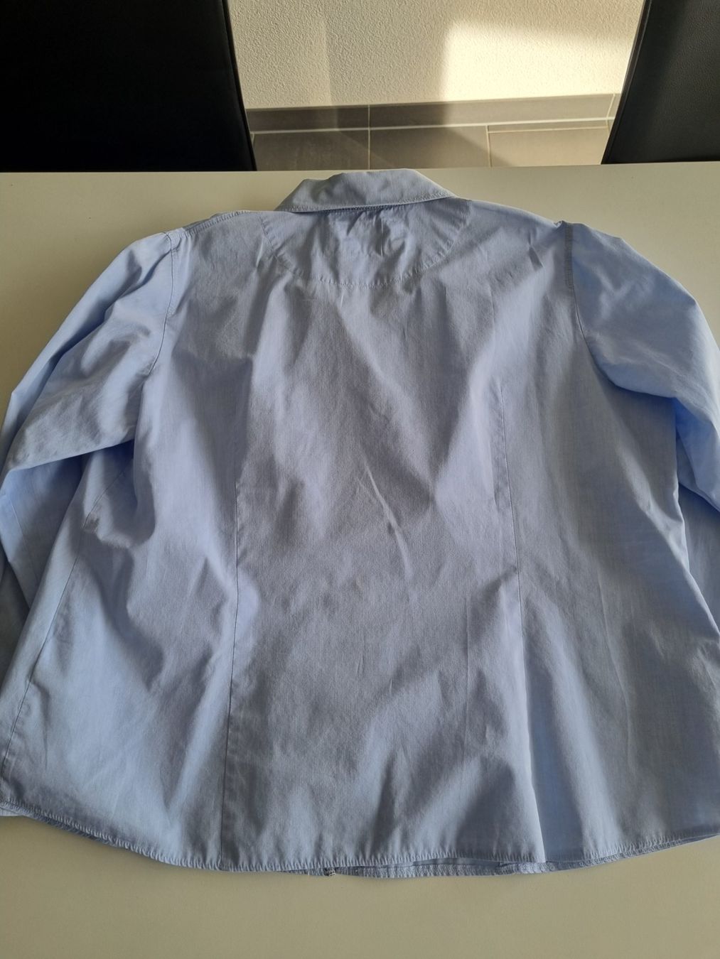 Camicette: Gr. 46 Hemdbluse Gerry Weber hellblau – Usato da Sutz venduto da Dalilea 2