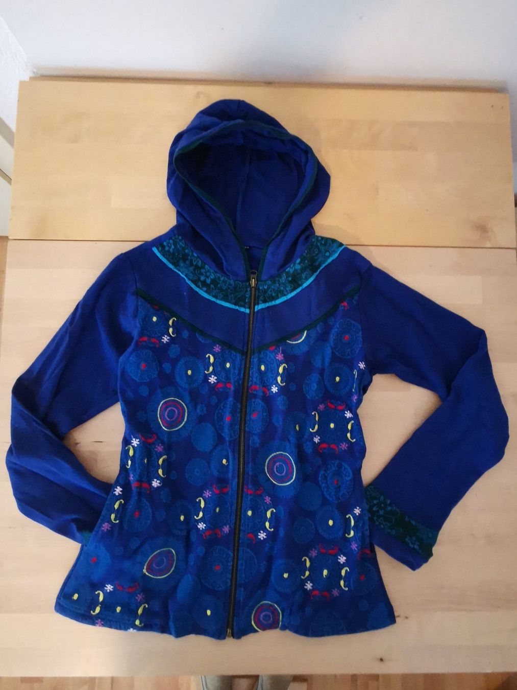 Giacche & Cappotti: Kapuzen Hoodie M – Usato da St. Margrethen SG venduto da Goldig