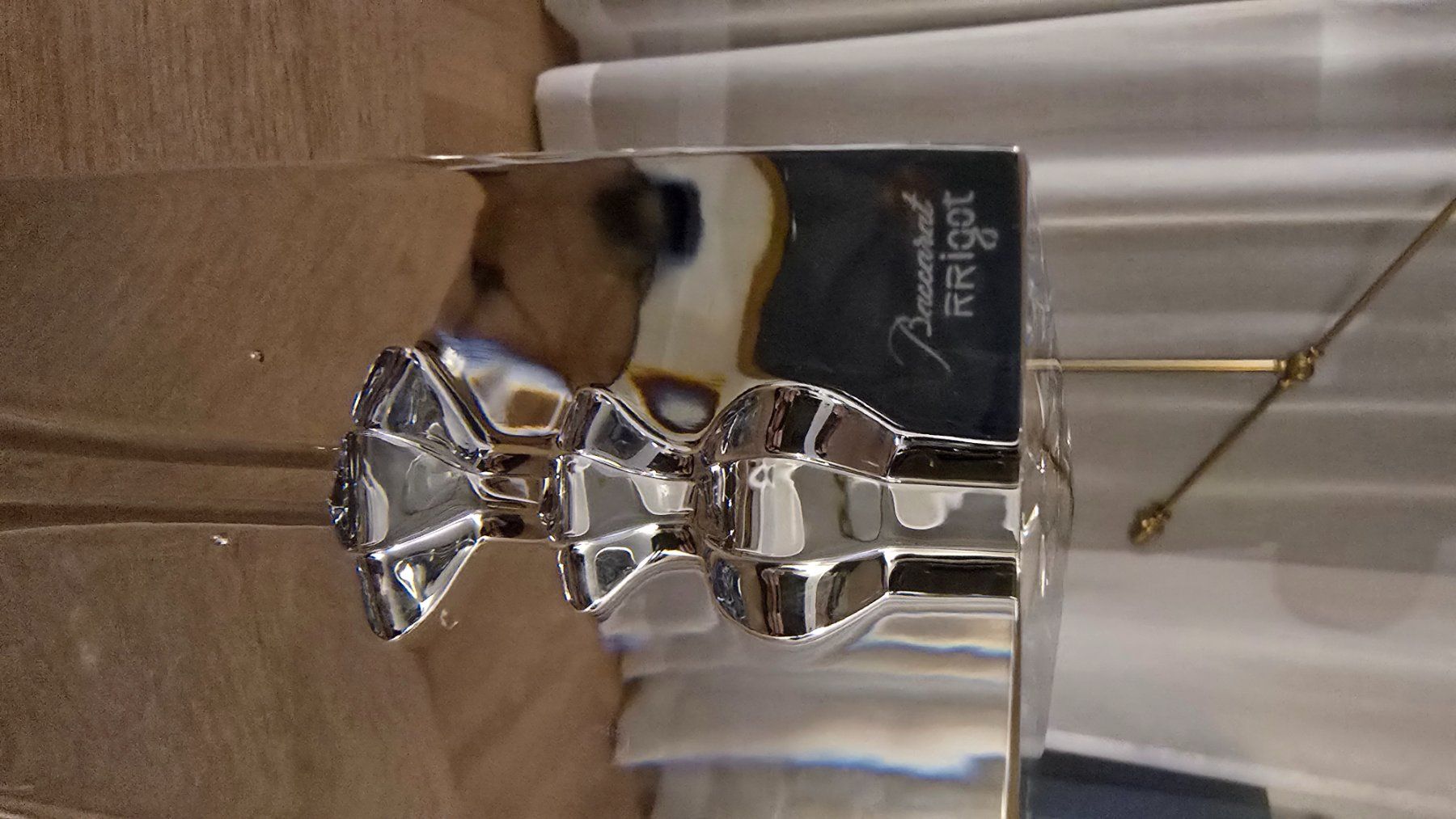 Baccarat Statuette: Support livre Baccarat Cristal – Usato da Epalinges venduto da aldamarkes