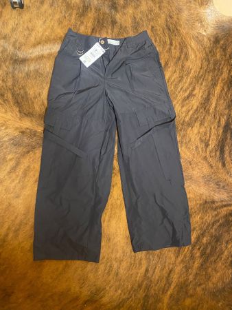 Neue Bershka Cargohose Gr. 36 mit Etikett