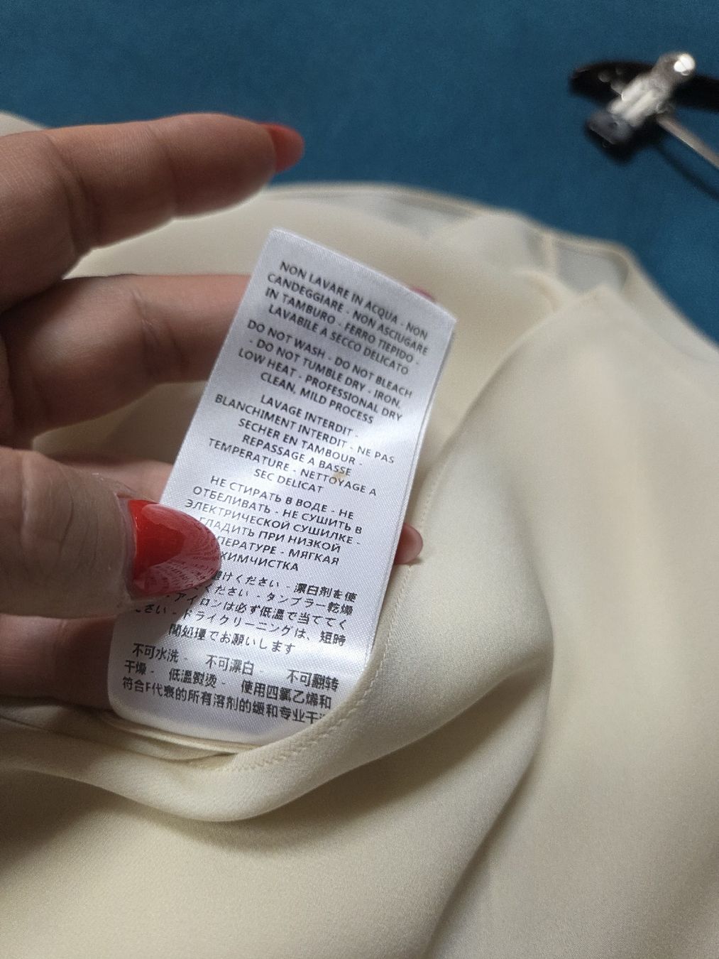 Gucci Camicette: Gucci Seiden Blouse – Usato da Zürich venduto da finesse.shop 7