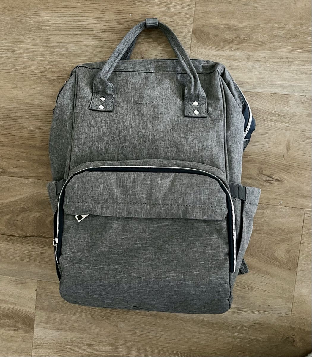 Kindertaschen: Grauer Baby-Wickelrucksack – Gebraucht aus Zürich von GOJ_fr6c