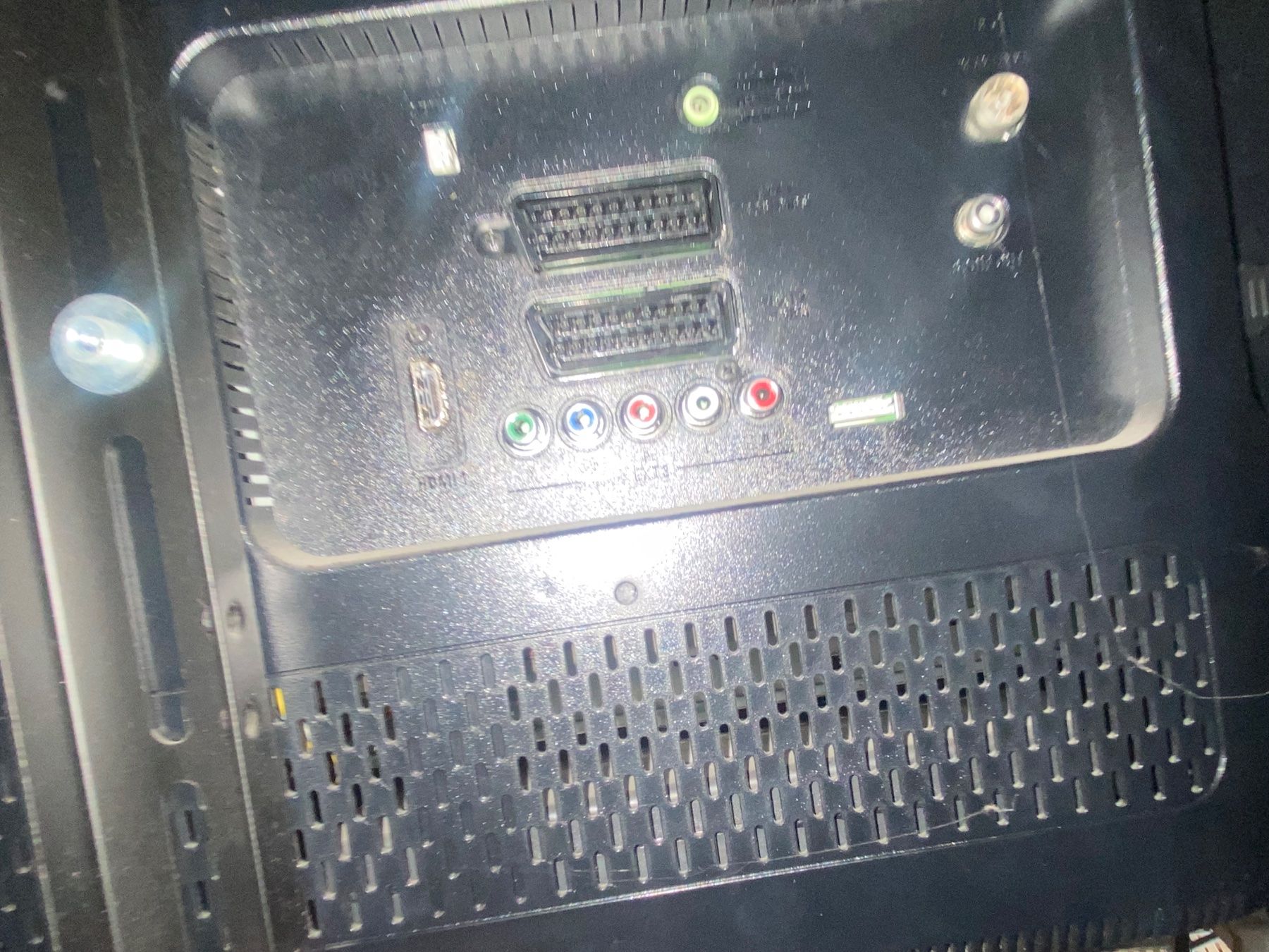 Fernseher: Tv – Gebraucht aus Ettingen von inf_vhc7 5