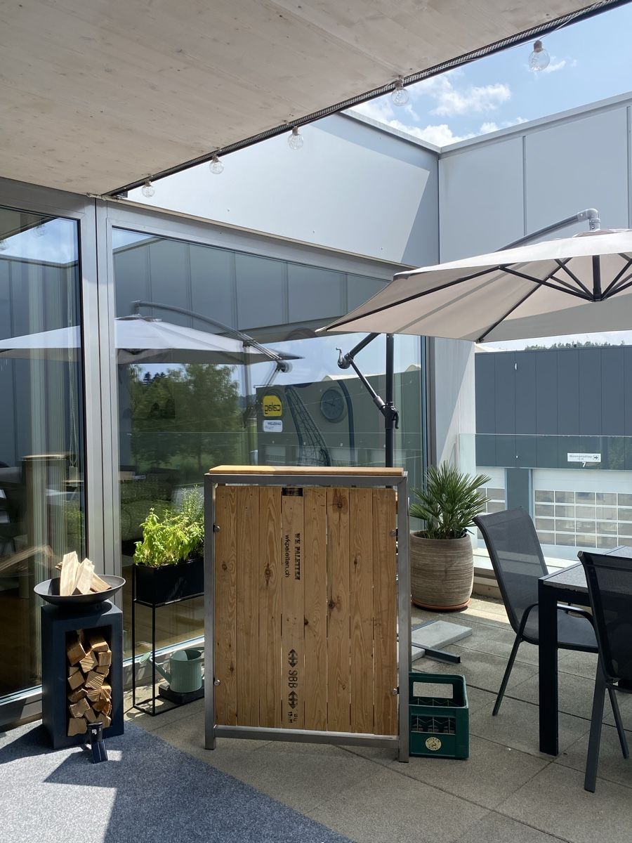 Ladenausstattungen & Messebau: Bar / Bartheke – Gebraucht aus Langenthal von rile04