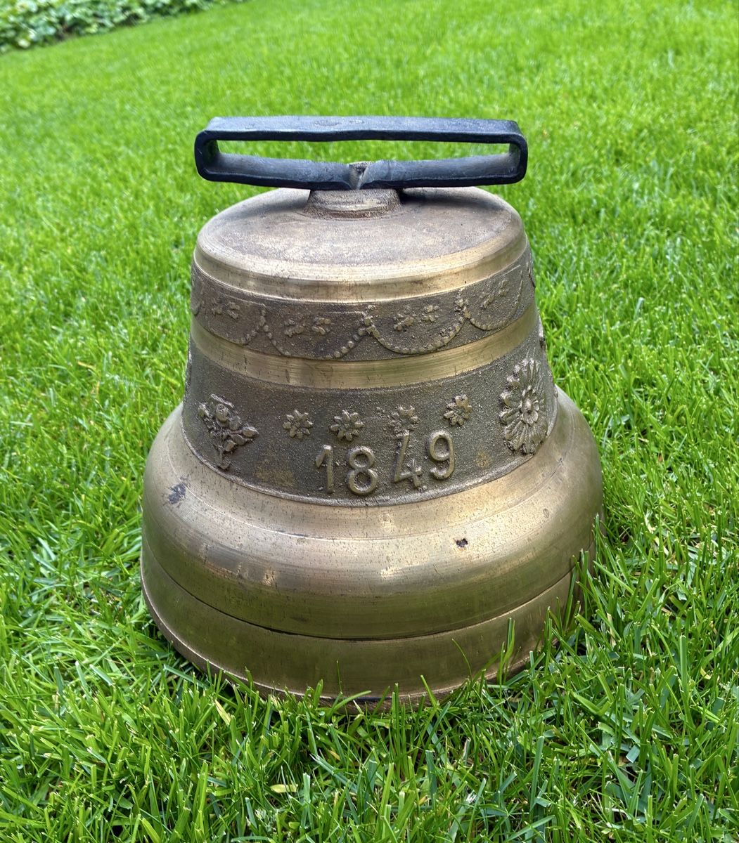 Campanacci mucche: Glocke – Nuovo (secondo la descrizione) da Bottighofen venduto da roccomilli