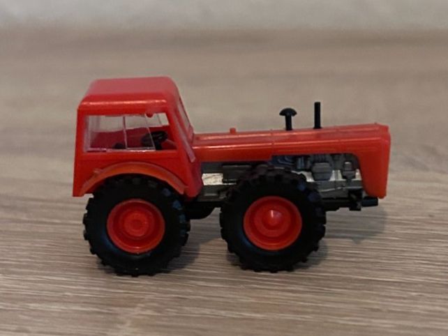 Modellini d'auto: MiniCar Traktor D4K in 1/87 – Usato da Goldach venduto da Manyro55 1
