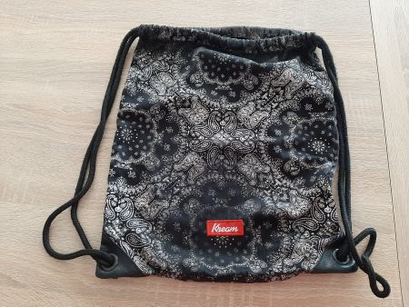 Stoff - Rucksack mit Tragriemen und Innenfach, ca. 42 x 34cm