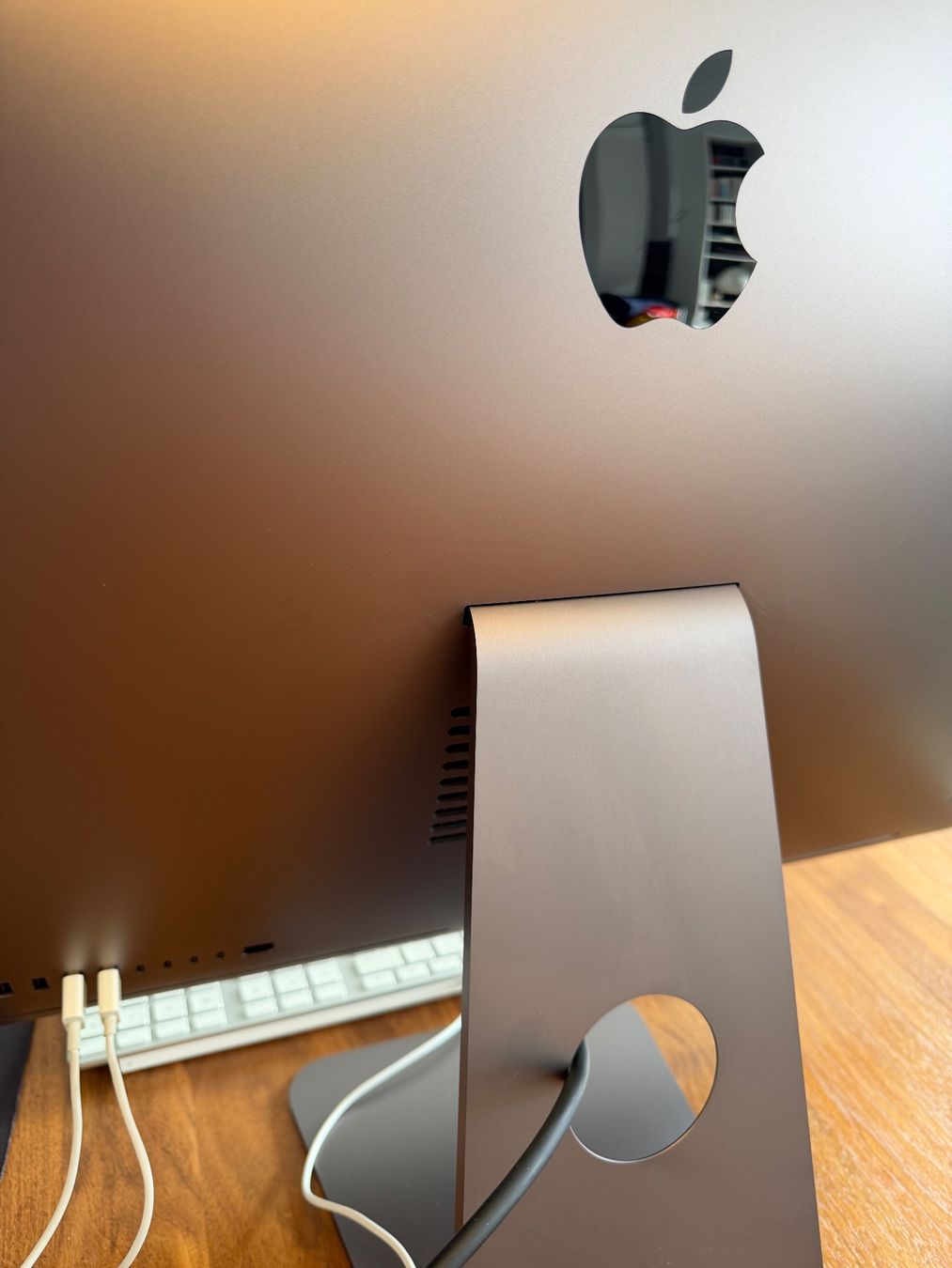 Apple PC: APPLE IMAC PRO 2017_32 GB 2666 MHZ DDRM_1 TB – Usato da Zürich venduto da torvik 6