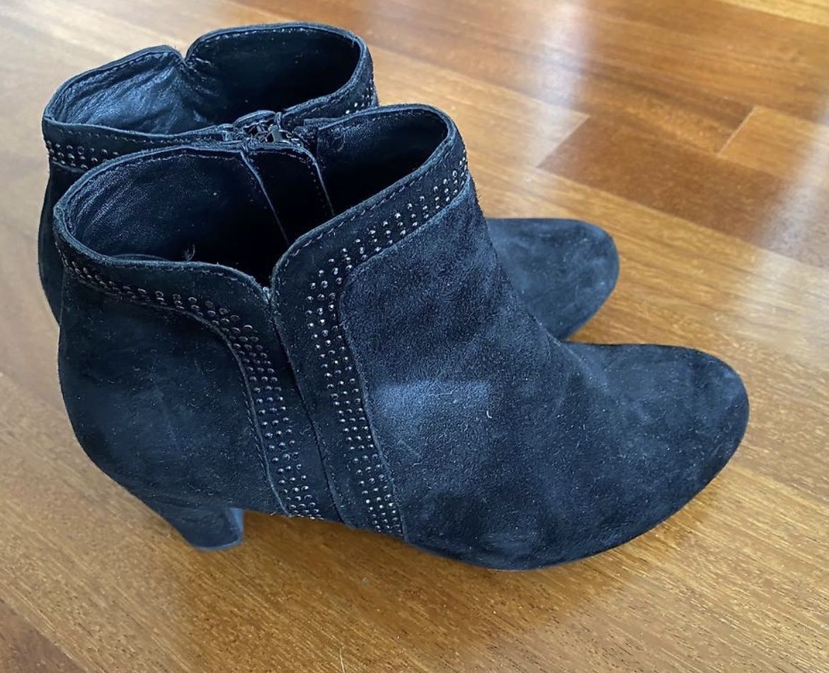 Gabor Damenschuhe: Gabor Stiefeletten Schwarz – Gebraucht aus Embrach von ale_v5qn 1