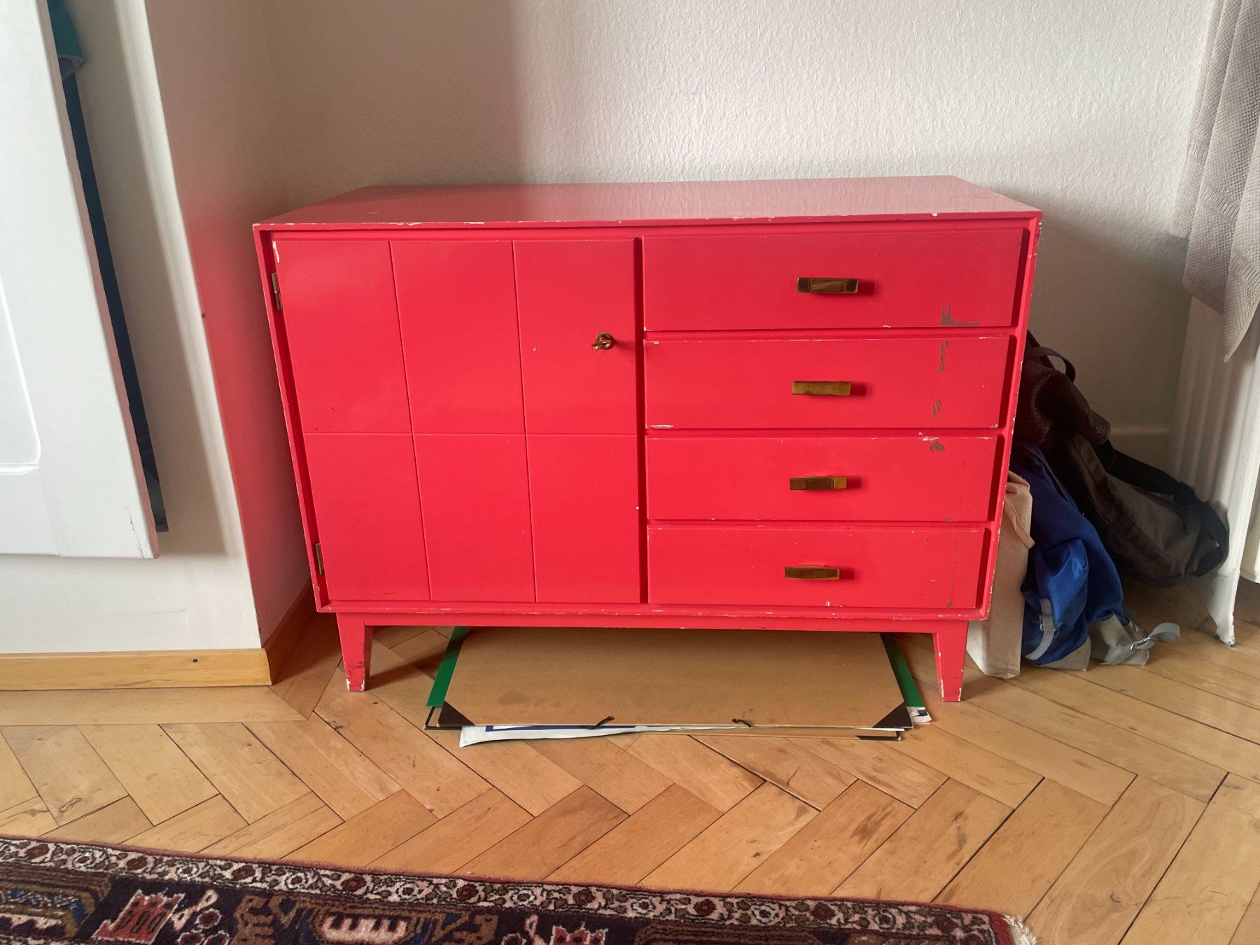 Kommoden: Commode rose – Gebraucht aus Biel/Bienne von mariejo.v