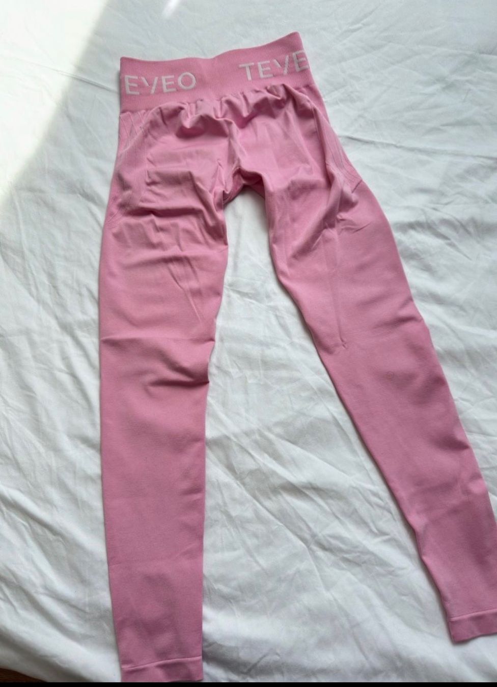 Teveo Leggings: Teveo Scrunch Leggins – Nuovo (secondo la descrizione) da Uster venduto da hanna99
