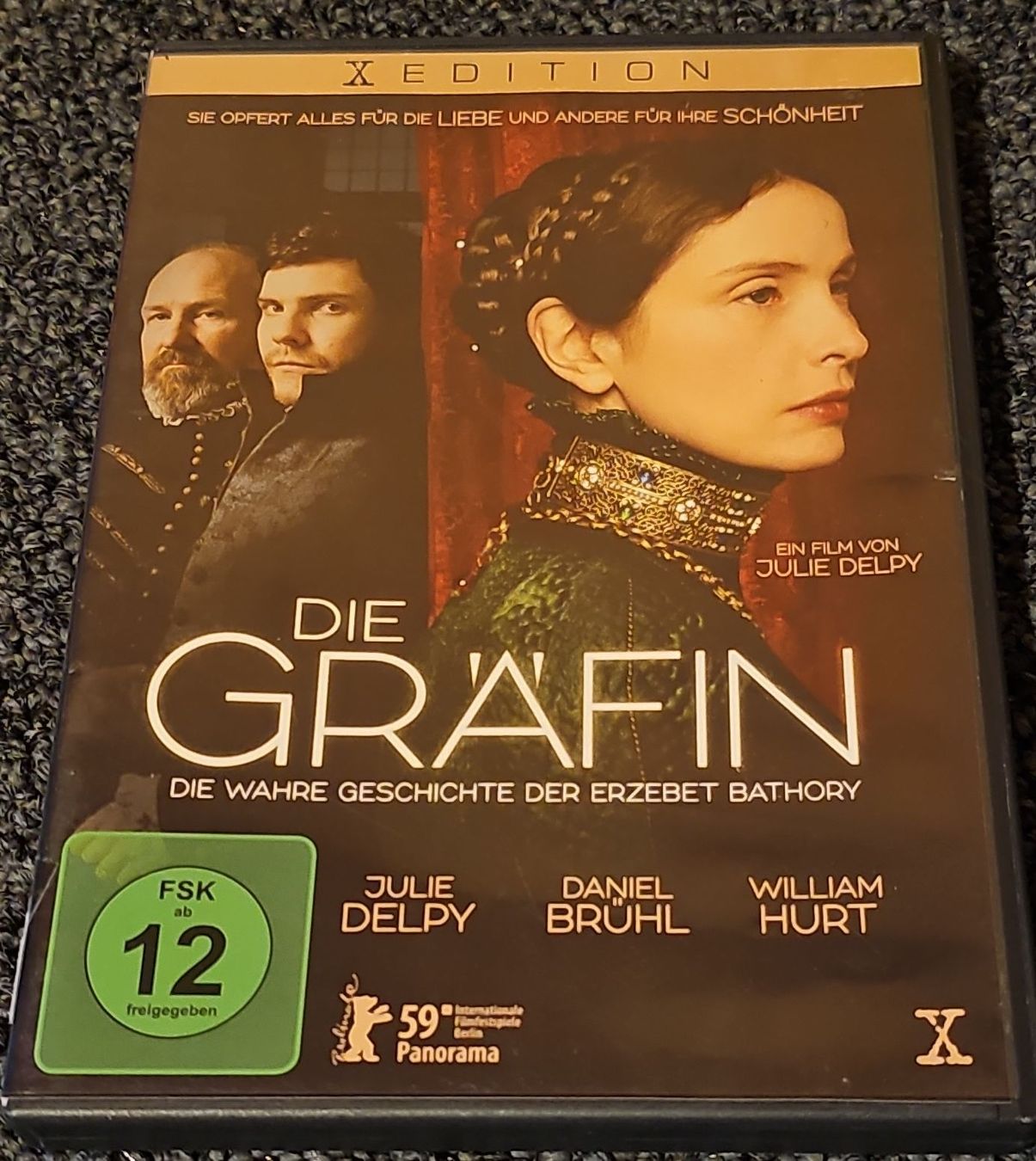 Tutti i DVDs: DVD "Die Gräfin" (15507) – Usato da Ruswil venduto da jan_bxl5