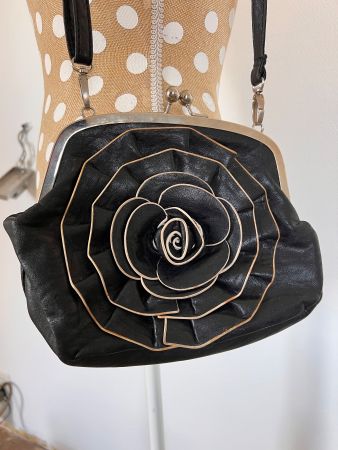 Handtasche mit Rosen-Design