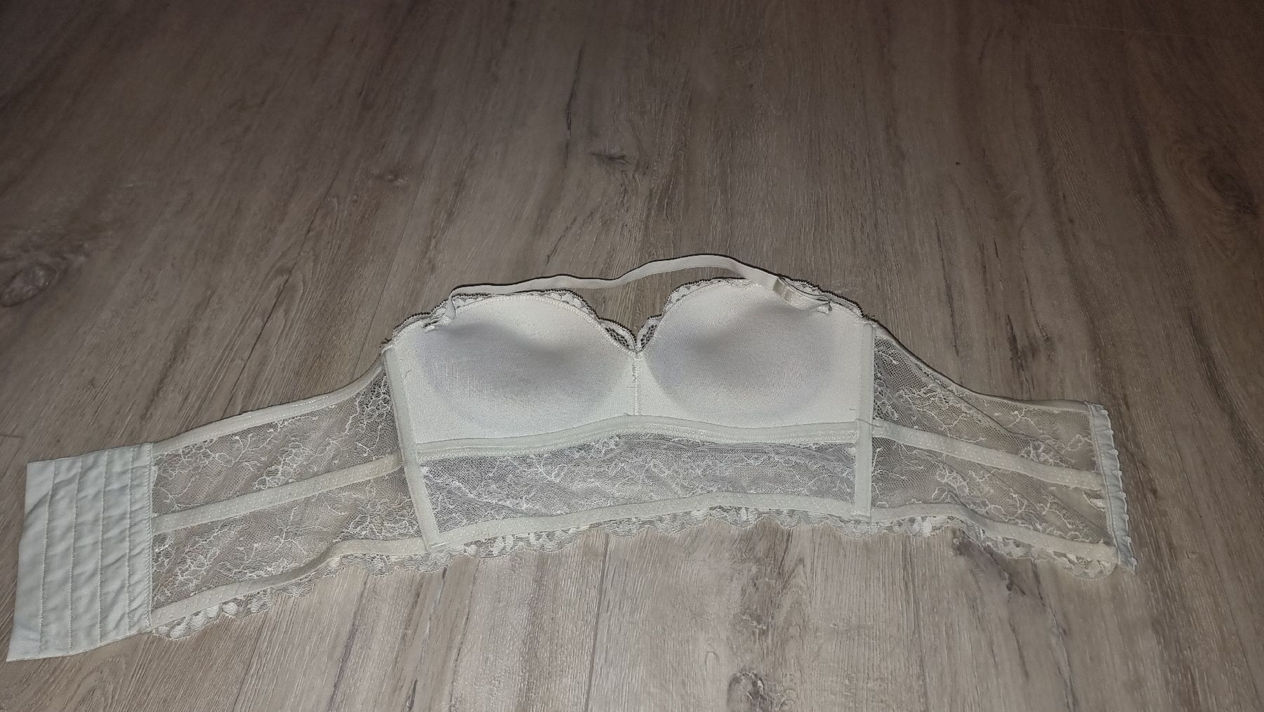 Sonstige Unterwäsche: Spitzen Bustier Corsage Neckholder Grösse S beige/weiss – Gebraucht aus Wigoltingen von Zuckerfee84 2