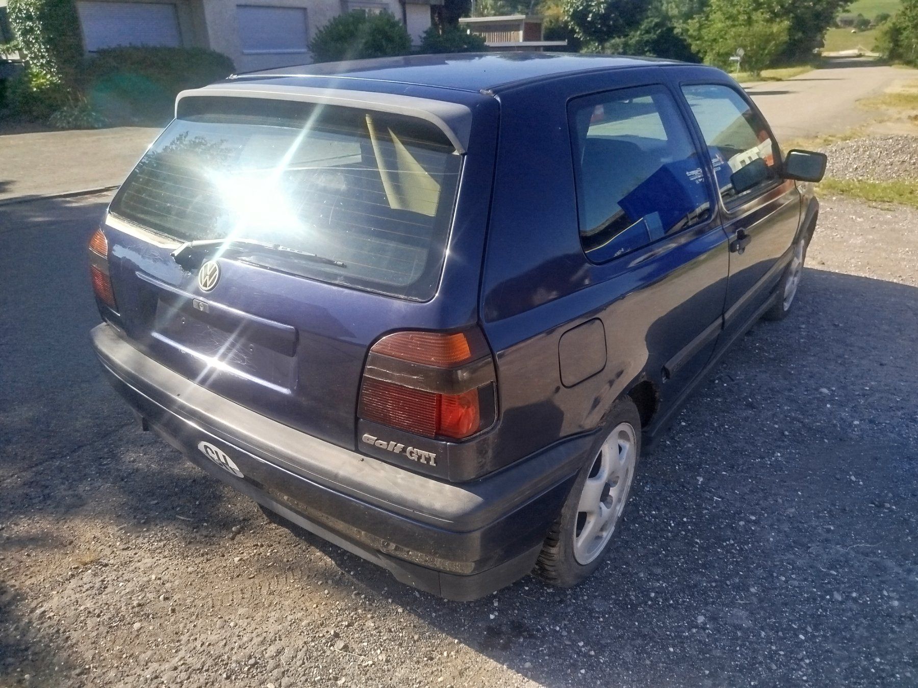 VW Autos: Golf GTI Scheunenfund – Défectueux à Grosswangen par St-Randegger 2