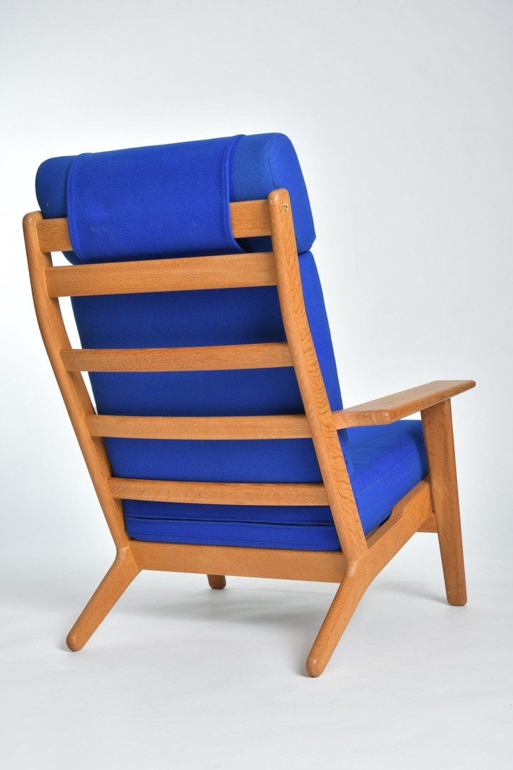Poltrone: Hans J. Wegner Lounge Chair – Usato da Zürich venduto da IndividumCH 2