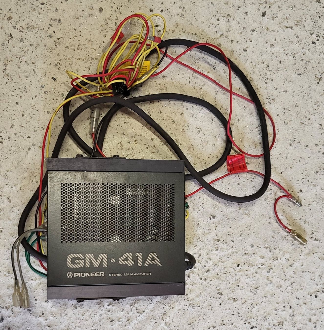 Pioneer Amplificatori: Amplificatore Pioneer GM-41A – Usato da Villa Bedretto venduto da Custa
