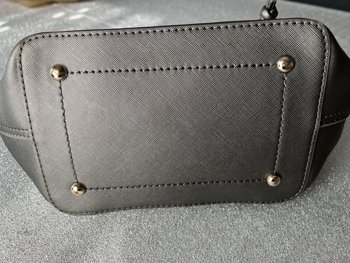 Trussardi Borse da donna: Zainetto borsa Trussardi – Usato da Cureglia venduto da dan_q2h6 3