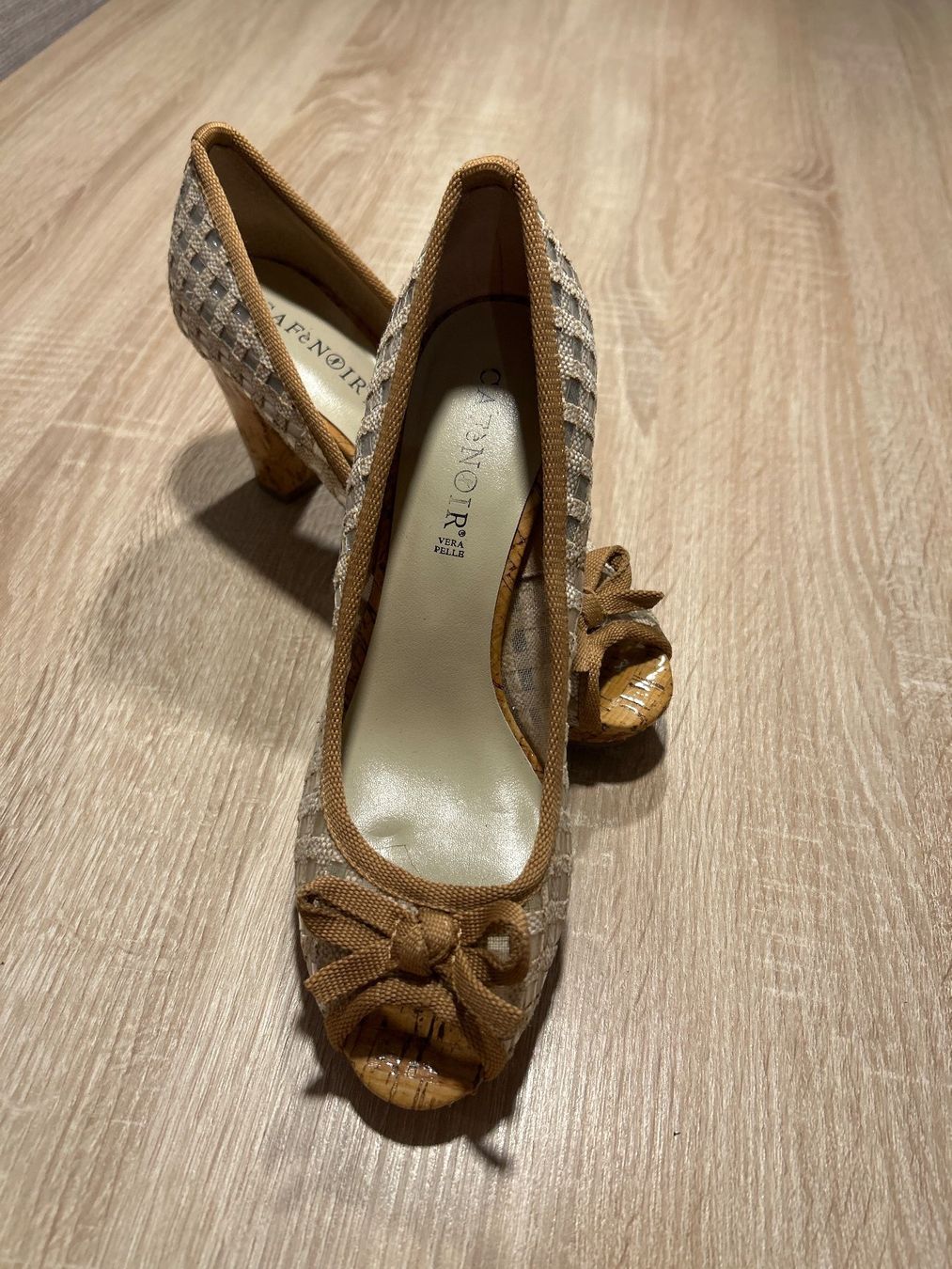 Damenschuhe: Pumps beige  von CafèNoir  Gr. 38 – Gebraucht aus Brunnen von Nala2929 3
