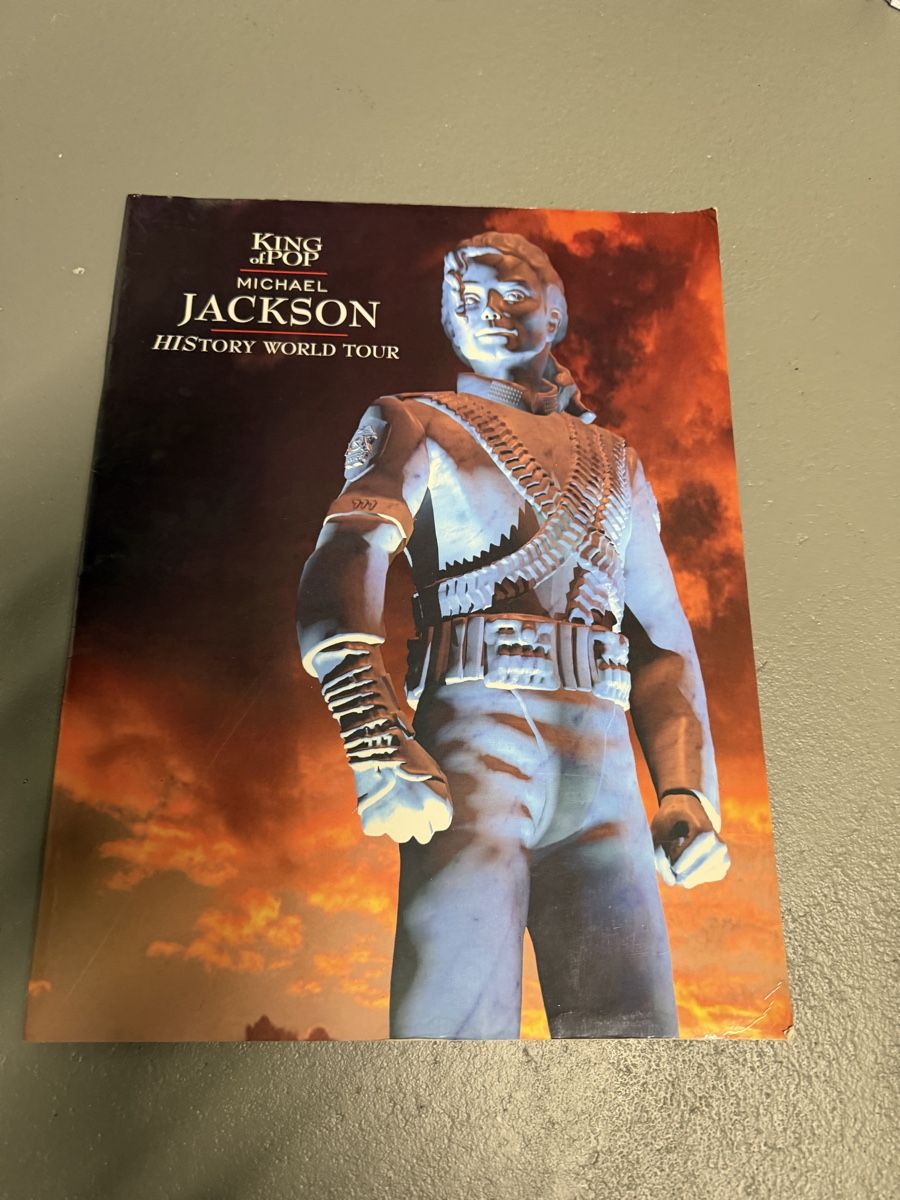 Libri: Michael Jackson History Tourbook – Usato da Biberist venduto da jay-ti76