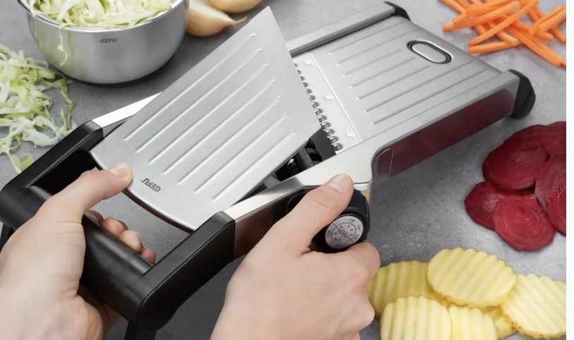Appareils de cuisine: Gefu Gemüsehobel – D'occasion à Therwil par pas_5fhq 1