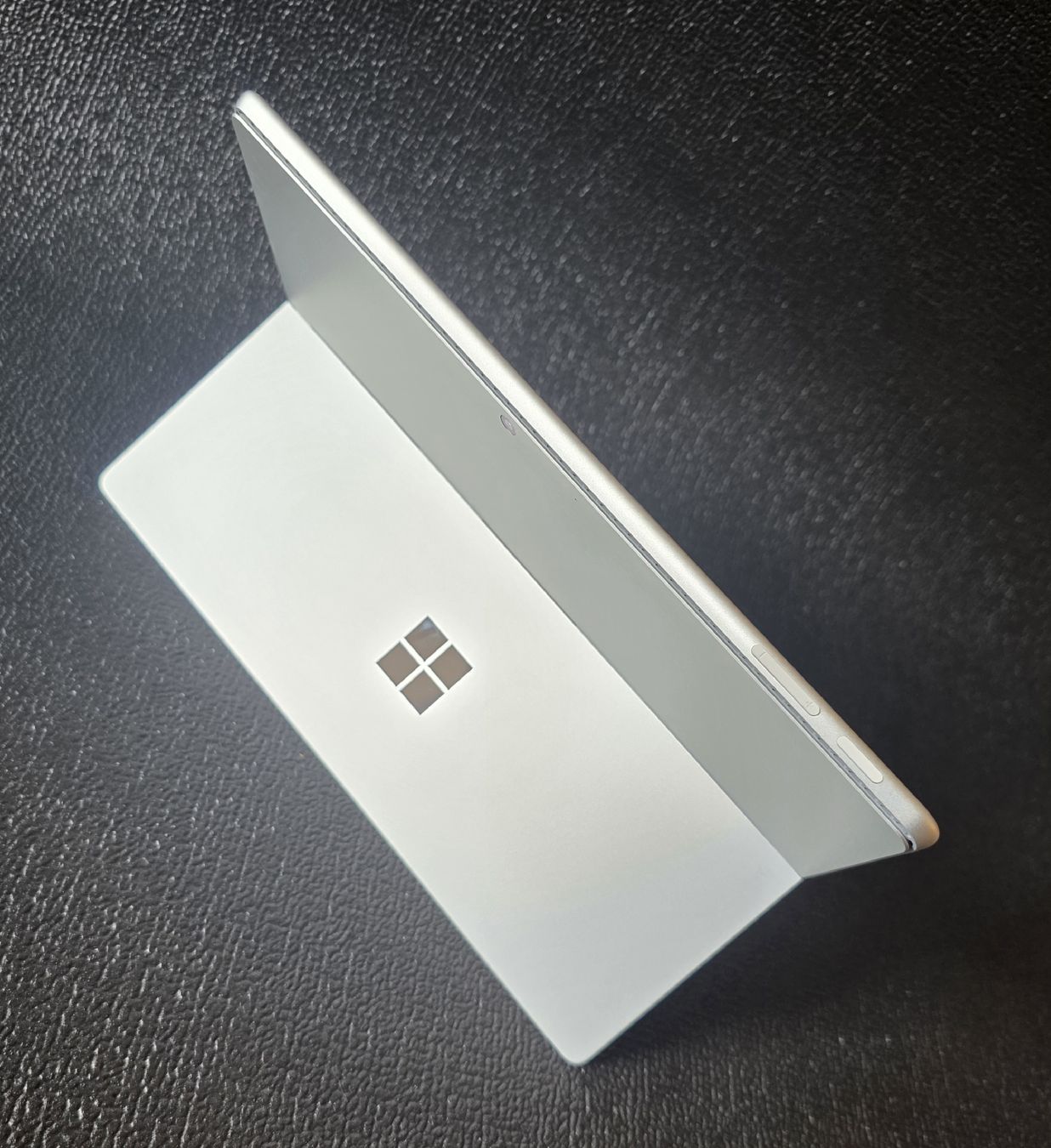 Microsoft Tablet PC: Microsoft Surface PRO 9 - Kit – Usato da Zermatt venduto da SENTOX 4