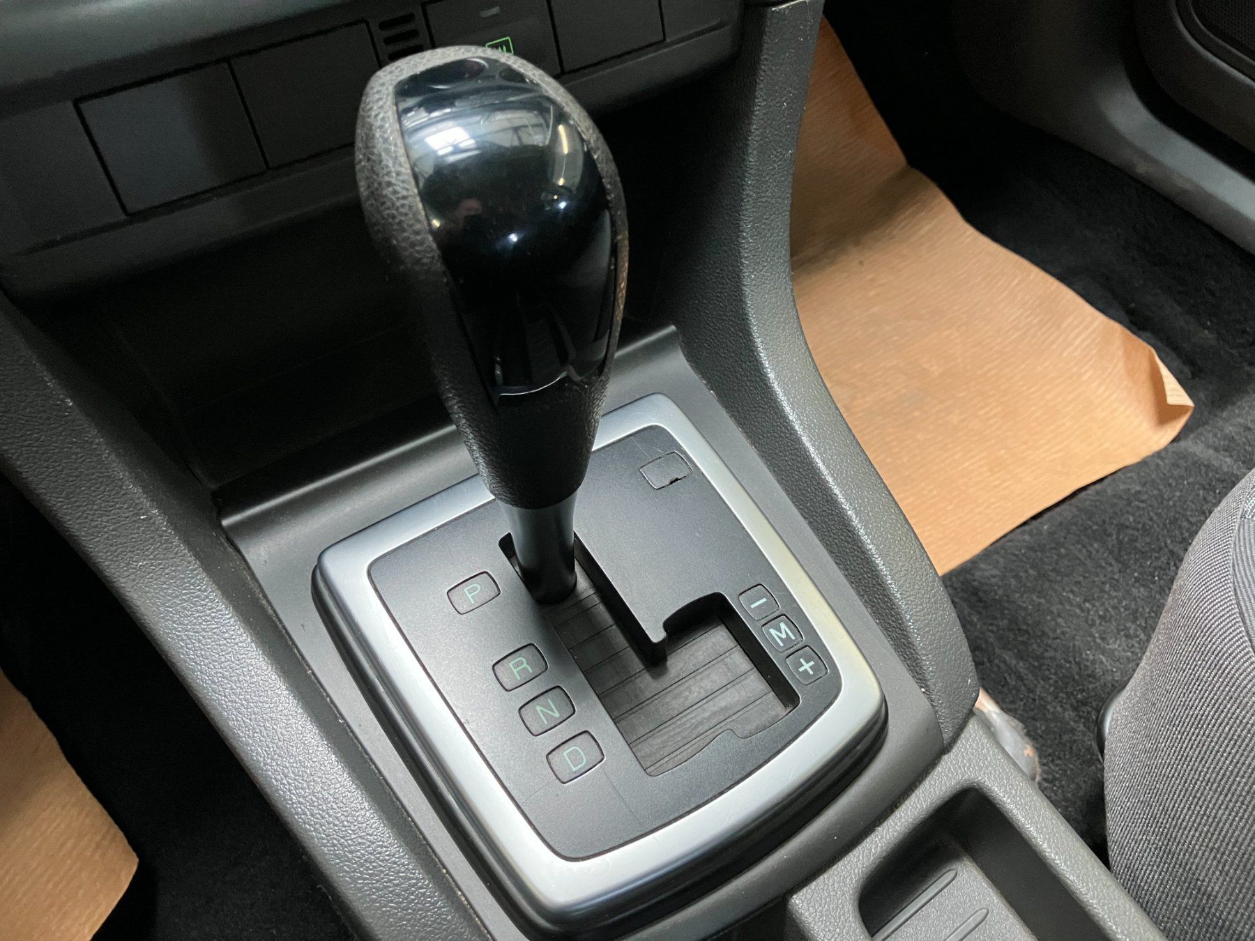Ford Autos: FORD Focus 1.6i Carving Automatic – Gebraucht aus Gampelen von Steuer0 1