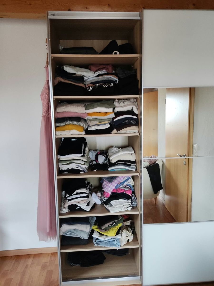 Armoires: Kleiderschrank – D'occasion à Boll par Anele87 1