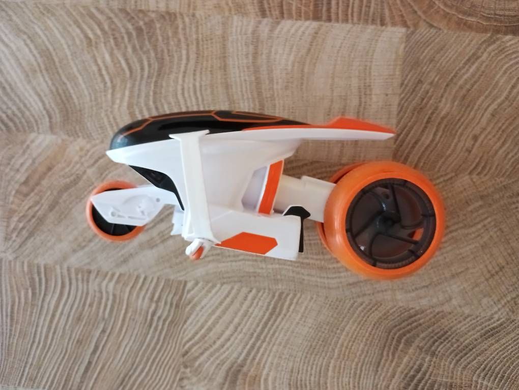 Modellismo RC: Cooles Ferngesteuertes Stuntbike  – Usato da Münchwilen AG venduto da Retokles 2