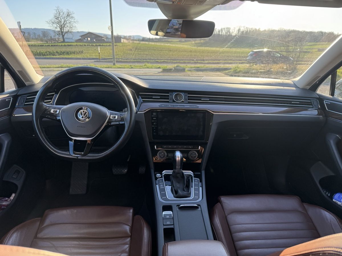 VW Automobili: VW PASSAT VARIANT DSG 1.8 BMT – Usato da Oberwil BL venduto da Samsung010 6