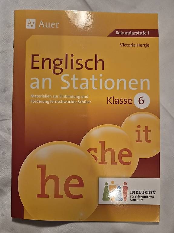 Classeurs: Unterrichtsmaterial Englisch – Neuf avec emballage d'origine à Bern par meeree