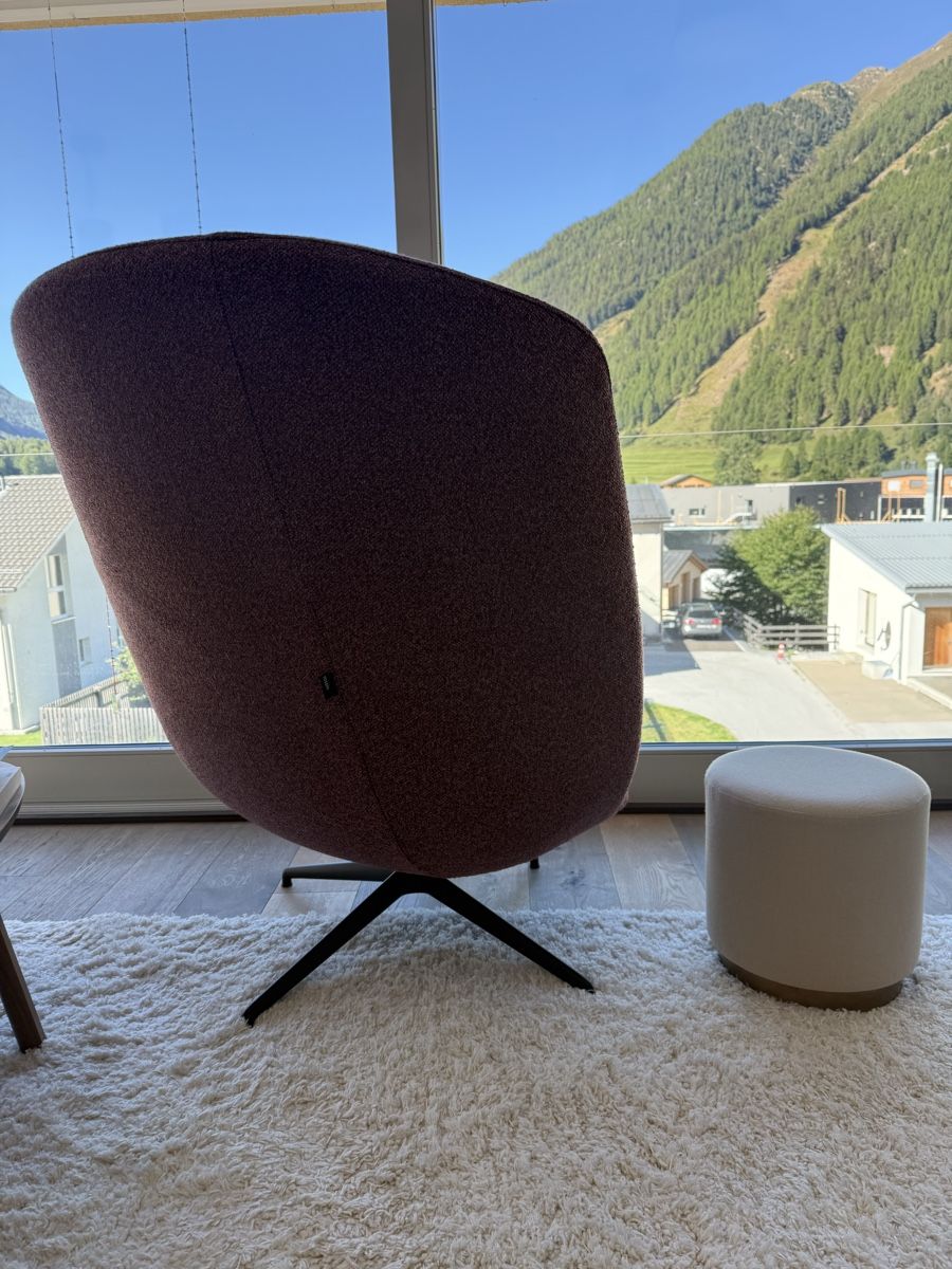 Poltrone: Sessel (mit Hocker) – Usato da Zernez venduto da danielgrunder 2