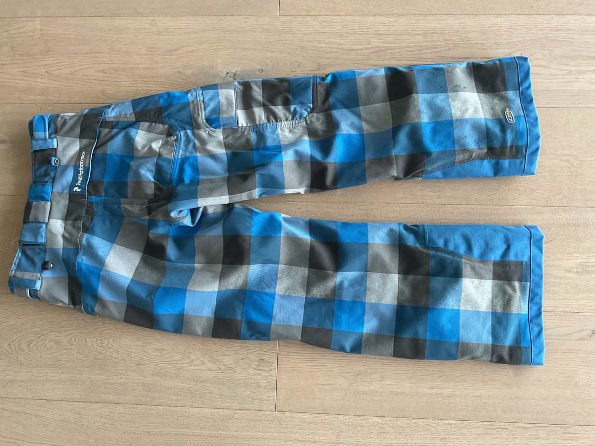 Peak Performance Hosen: Peak Performance Skihose/Snowboardhose Gr. 150cm – Gebraucht aus Stans von Javal21 1